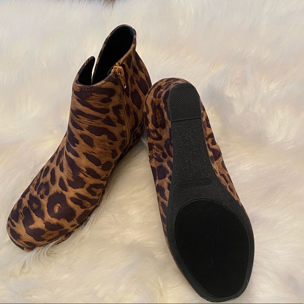 Leopard Micro Booties - Picture 3 of 9